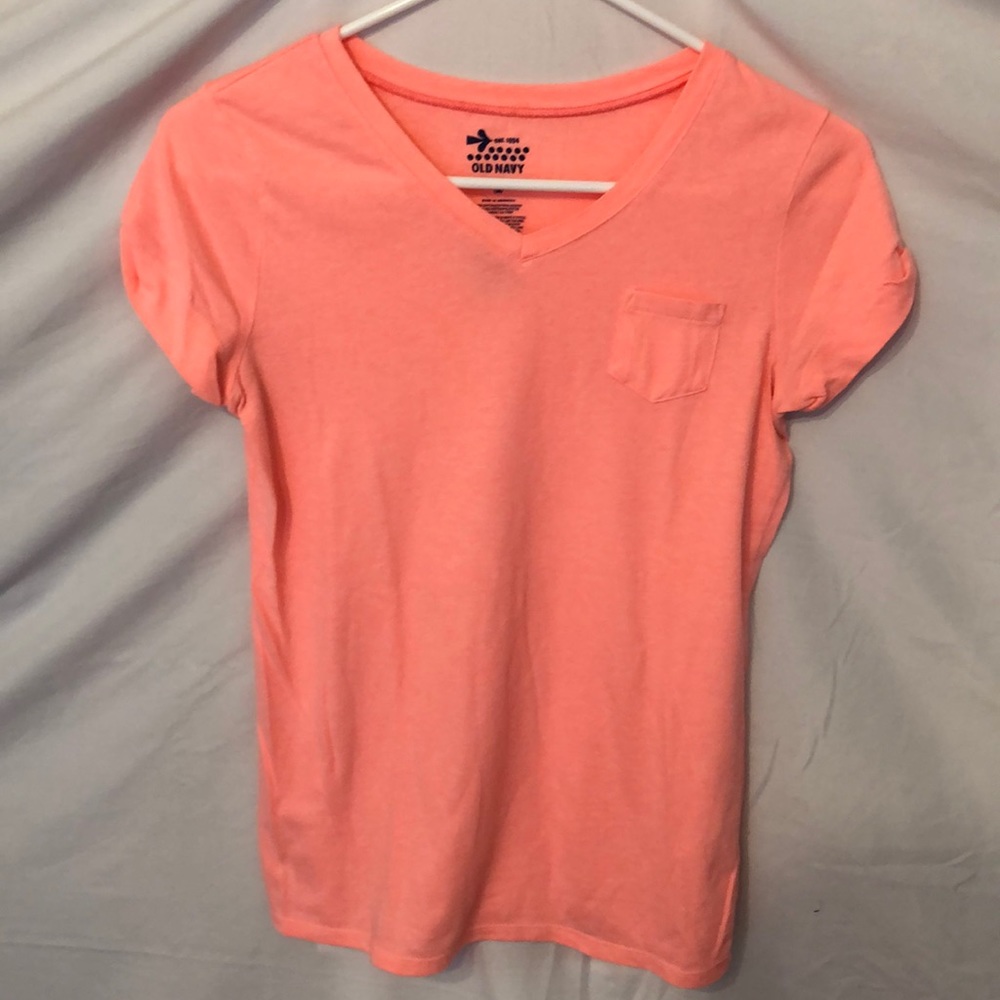 Old Navy T-Shirt